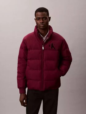 Chenille-Monogram-Daunenjacke