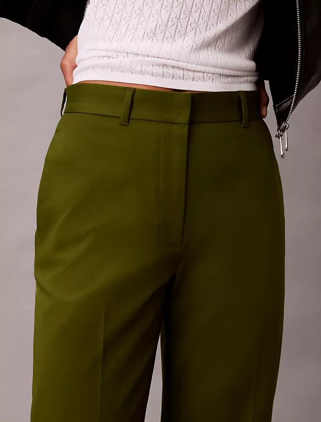 Chino-Hose aus Cotton Stretch mit geradem Schnitt Chino-Hose aus Cotton Stretch mit geradem Schnitt