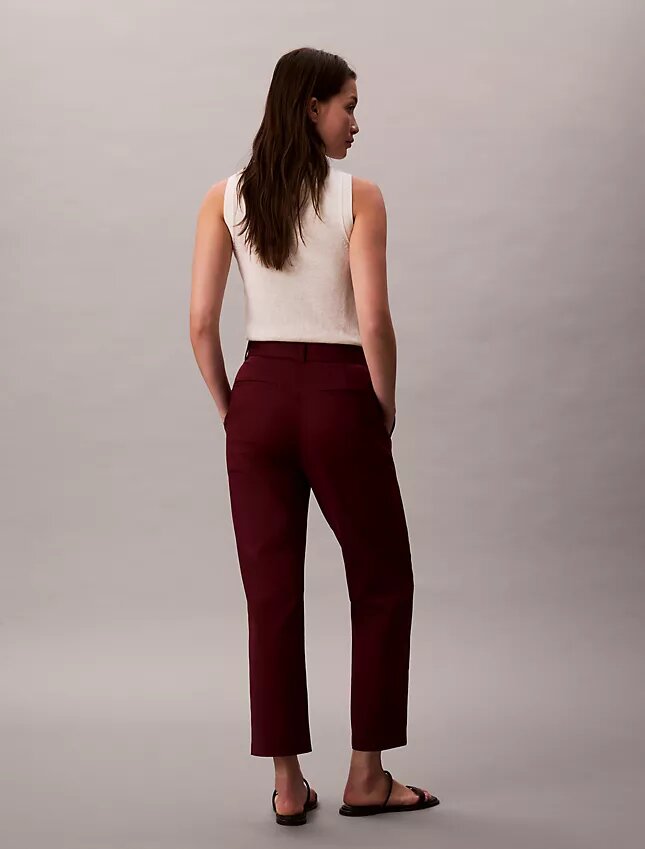Chino-Hose aus Cotton Stretch mit geradem Schnitt Chino-Hose aus Cotton Stretch mit geradem Schnitt