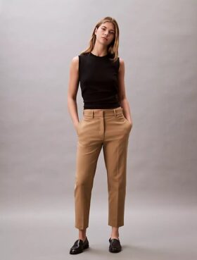 Chino-Hose aus Cotton Stretch mit gerader Passform