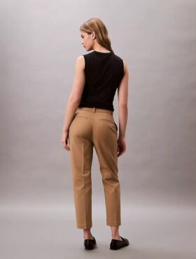 Chino-Hose aus Cotton Stretch mit gerader Passform