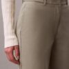Chino-Hose aus Cotton Stretch mit gerader Passform Chino-Hose aus Cotton Stretch mit gerader Passform