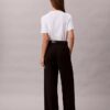 Chino-Hose aus Cotton Stretch mit weitem Bein Chino-Hose aus Cotton Stretch mit weitem Bein