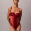 CK Black Bodys aus floraler Spitze