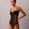 CK Black Bodys aus floraler Spitze