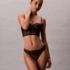 CK Black Thong mit floraler Spitze