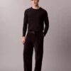Cordhose mit Falten und weitem Bein