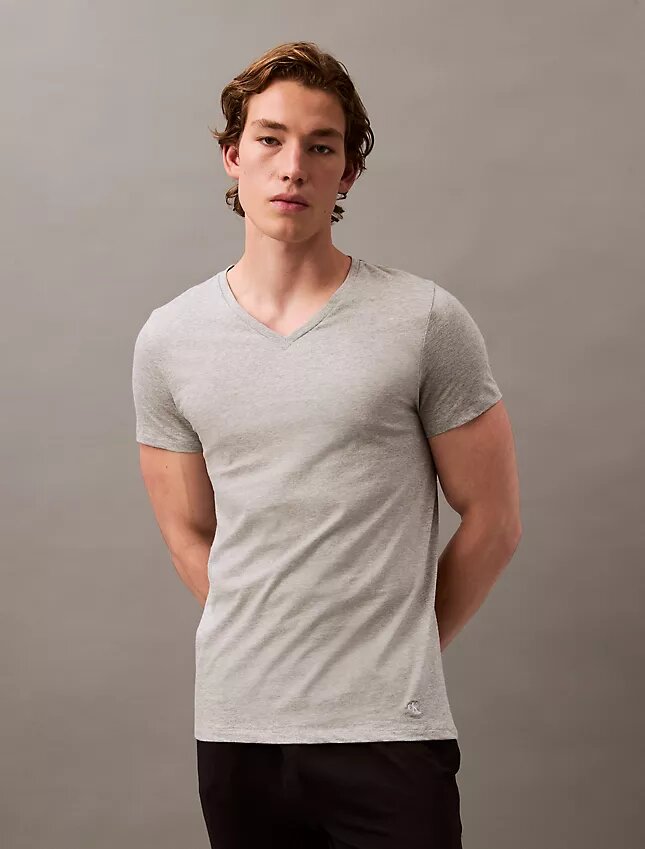 Cotton Classics 3er-Pack T-Shirt mit V-Ausschnitt in klassischer Passform Cotton Classics 3er-Pack T-Shirt mit V-Ausschnitt in klassischer Passform
