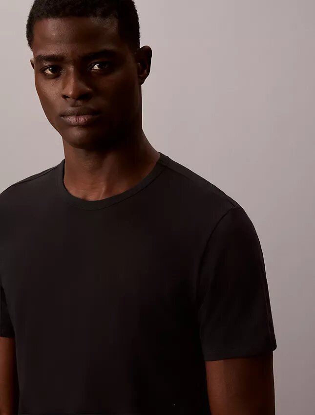 Cotton Stretch 3er-Pack Slim-Fit-T-Shirt mit Rundhalsausschnitt Cotton Stretch 3er-Pack Slim-Fit-T-Shirt mit Rundhalsausschnitt