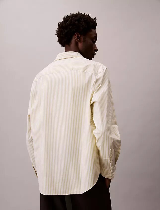 Cotton Stretch-Popeline-Hemd mit Streifen und Knopfleiste Cotton Stretch-Popeline-Hemd mit Streifen und Knopfleiste