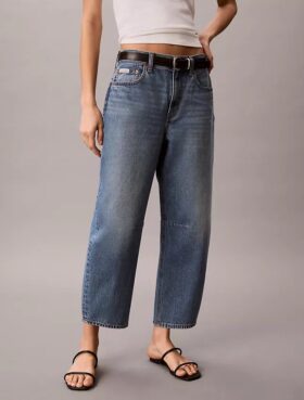 Cropped Barrel Jeans