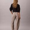 Cropped Barrel Jeans
