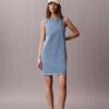 Denim-Etuikleid mit V-Ausschnitt Denim-Etuikleid mit V-Ausschnitt