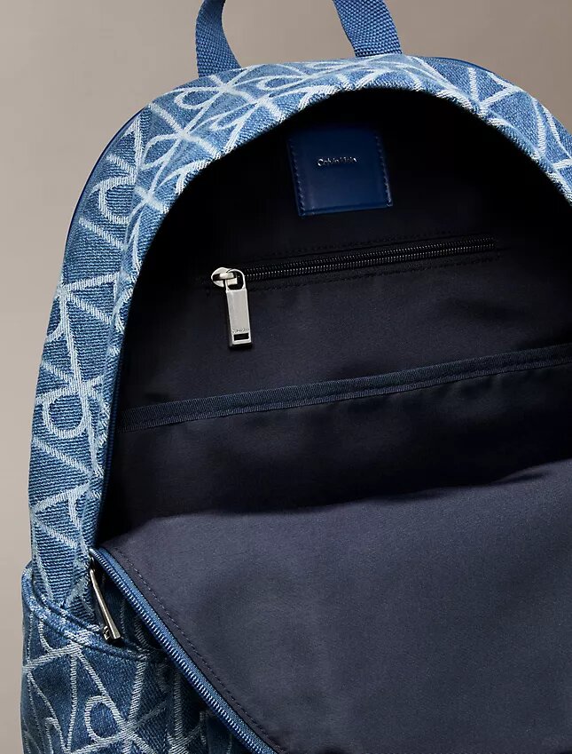 Denim-Rucksack mit durchgehendem Emblem-Logo Denim-Rucksack mit durchgehendem Emblem-Logo