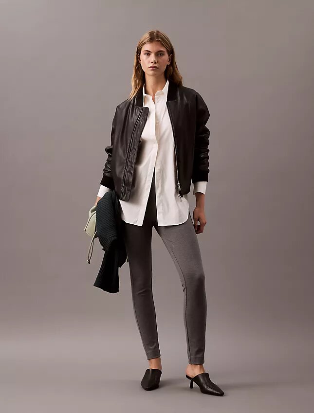 Einfarbige Skinny-Hose aus Ponte Einfarbige Skinny-Hose aus Ponte