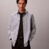 Einfarbiges klassisches Oxford-Hemd mit Button-Down-Kragen Einfarbiges klassisches Oxford-Hemd mit Button-Down-Kragen