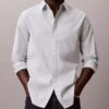 Einfarbiges klassisches Oxford-Hemd mit Button-Down-Kragen Einfarbiges klassisches Oxford-Hemd mit Button-Down-Kragen