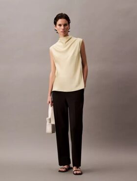 Elegante, konisch zulaufende Stretchhose