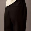 Elegante, konisch zulaufende Stretchhose Elegante, konisch zulaufende Stretchhose