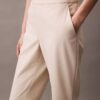 Elegante, konisch zulaufende Stretchhose Elegante, konisch zulaufende Stretchhose