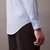 Elegantes, schmales Stretch-Hemd mit Knopfleiste Elegantes, schmales Stretch-Hemd mit Knopfleiste