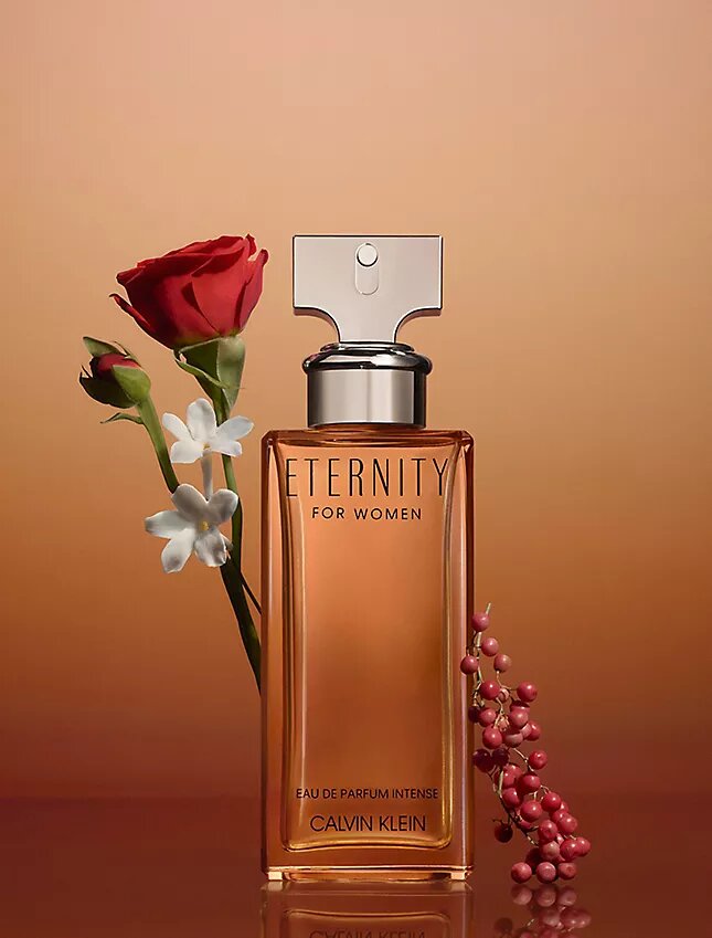 Eternity Eau de Parfum Intense für Frauen Eternity Eau de Parfum Intense für Frauen