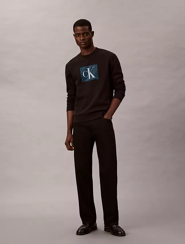 Fleece-Sweatshirt mit Monogram-Grafik Fleece-Sweatshirt mit Monogram-Grafik