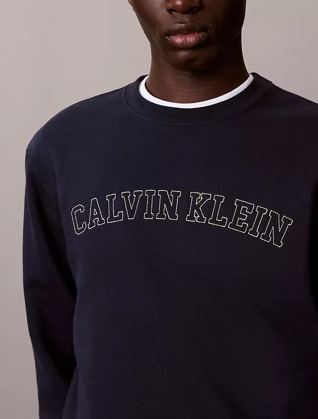 Fleece-Sweatshirt mit Varsity-Logo-Grafik Fleece-Sweatshirt mit Varsity-Logo-Grafik