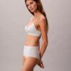 Form to Body Leicht gefütterter Bralette Form to Body Leicht gefütterter Bralette