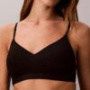 Form to Body Leicht gefütterter Bralette Form to Body Leicht gefütterter Bralette