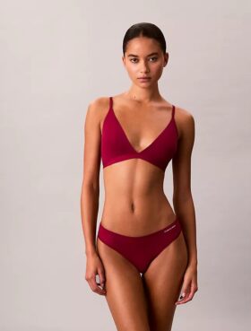 Form to Body Leicht gefütterter Triangel-Bralette