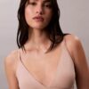 Form to Body Leicht gefütterter Triangel-Bralette