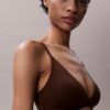 Form to Body Leicht gefütterter Triangel-Bralette