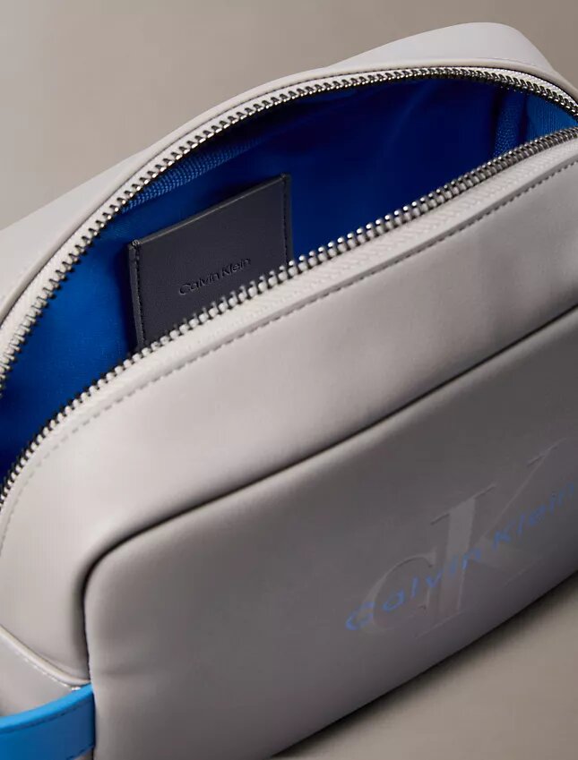 Geprägtes Monologo-Necessaire Geprägtes Monologo-Necessaire