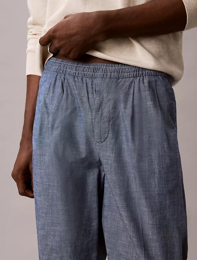Gerade Chambray-Hose zum Hineinschlüpfen Gerade Chambray-Hose zum Hineinschlüpfen