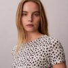 Gerafftes, schmal geschnittenes T-Shirt