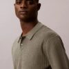 Geripptes Sweater-Poloshirt Geripptes Sweater-Poloshirt