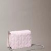 Gesteppte Mini-Kettenhandtasche mit Emblem-Logo Gesteppte Mini-Kettenhandtasche mit Emblem-Logo