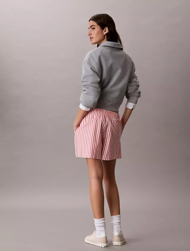 Gestreifte Shorts aus Baumwollpopeline Gestreifte Shorts aus Baumwollpopeline