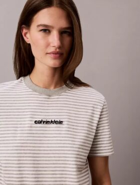 Gestreiftes T-Shirt mit CK-Logo