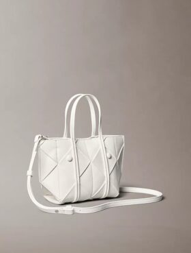 Gewebte Mini-Tote-Umhängetasche