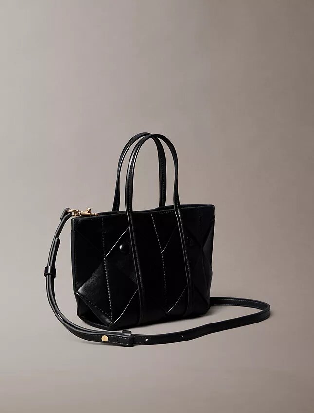 Gewebte Mini-Tote-Umhängetasche Gewebte Mini-Tote-Umhängetasche