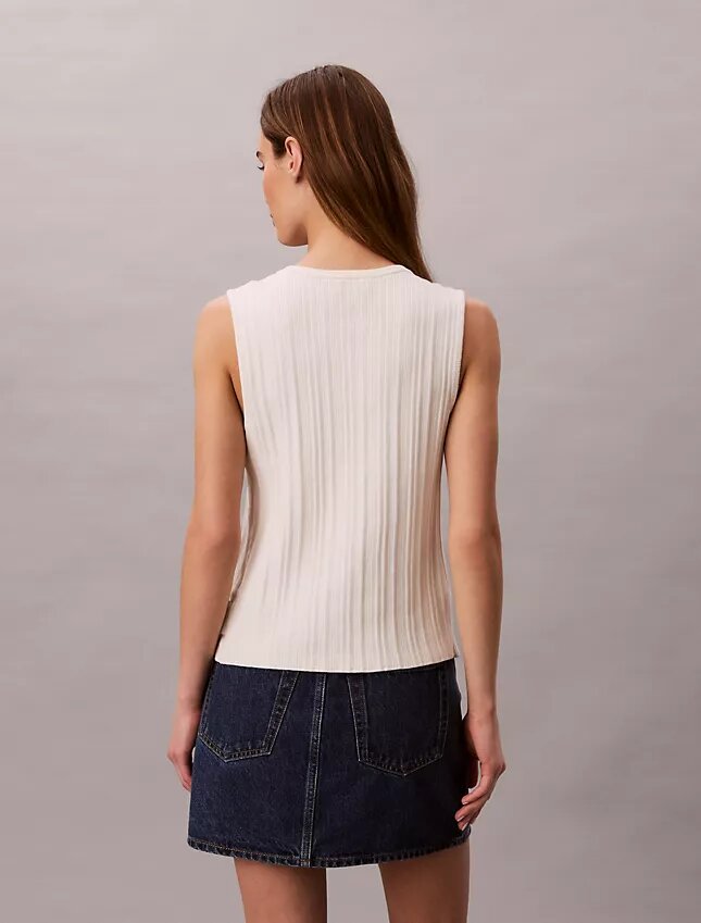 Glattes Tanktop aus Baumwollripp mit Knopfleiste Glattes Tanktop aus Baumwollripp mit Knopfleiste