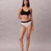 Grafik-Monogram-Stretch-Thong aus Microfiber Grafik-Monogram-Stretch-Thong aus Microfiber