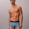 Grafischer Monogram-Stretch-Low Rise Trunk aus Mikrofaser Grafischer Monogram-Stretch-Low Rise Trunk aus Mikrofaser
