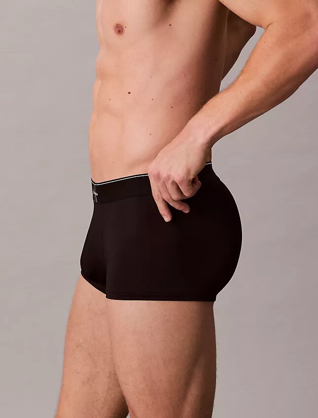 Grafischer Monogram-Stretch-Low Rise Trunk aus Mikrofaser Grafischer Monogram-Stretch-Low Rise Trunk aus Mikrofaser