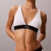 Grafisches Monogram, Microfiber-Stretch, leicht gefüttert, Triangel-Bralette Grafisches Monogram, Microfiber-Stretch, leicht gefüttert, Triangel-Bralette