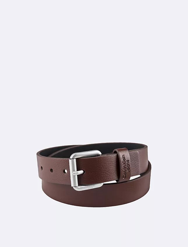 Gürtel für Jungen mit strukturierter Harness-Schnalle Gürtel für Jungen mit strukturierter Harness-Schnalle