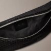 Gürteltasche mit durchgehendem Emblem-Logo Gürteltasche mit durchgehendem Emblem-Logo