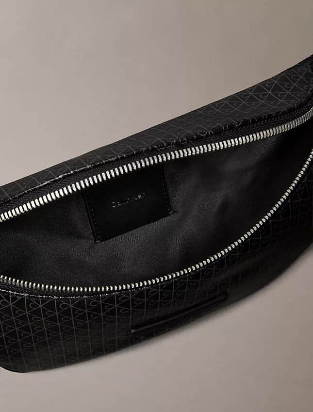 Gürteltasche mit durchgehendem Emblem-Logo Gürteltasche mit durchgehendem Emblem-Logo